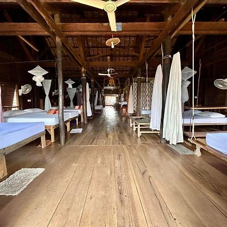 St 63 Home Stay & Tour Kampong Khleang מראה חיצוני תמונה