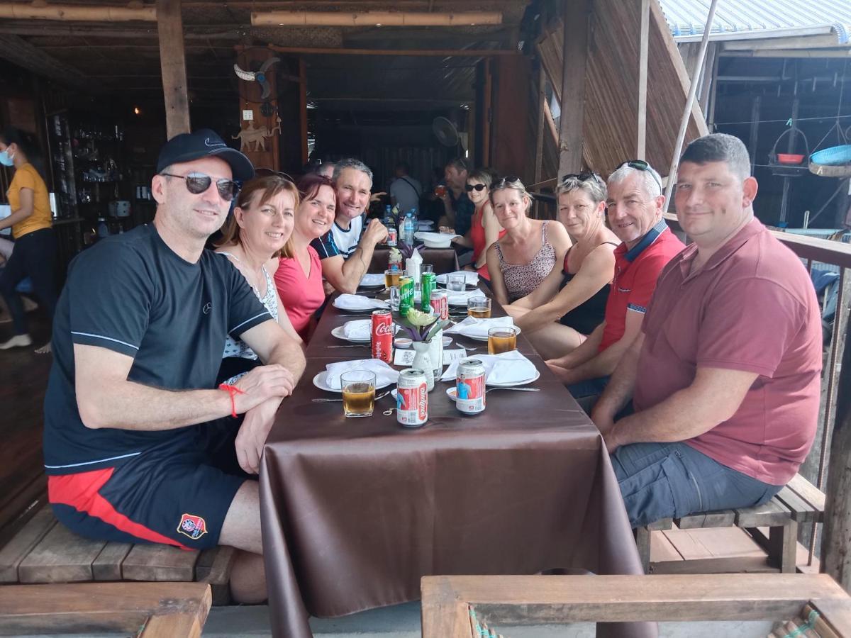 St 63 Home Stay & Tour Kampong Khleang מראה חיצוני תמונה